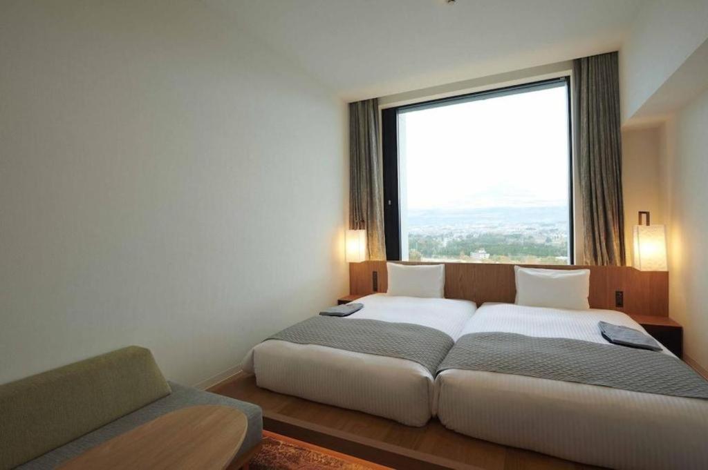 Hotel Clad Фуджи Екстериор снимка